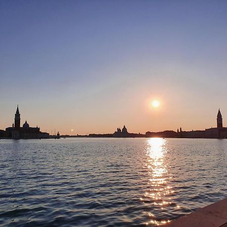 Bed and Breakfast La Rosa Dei Venti Venecia Exterior foto